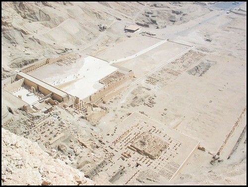 57. -Deir_el-bahri_temples.jpg