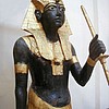 32. Tutanhkamun_tomb_statue_ - 51,7 KB