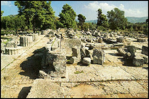 47.  templo_zeus en Olimpia.jpg